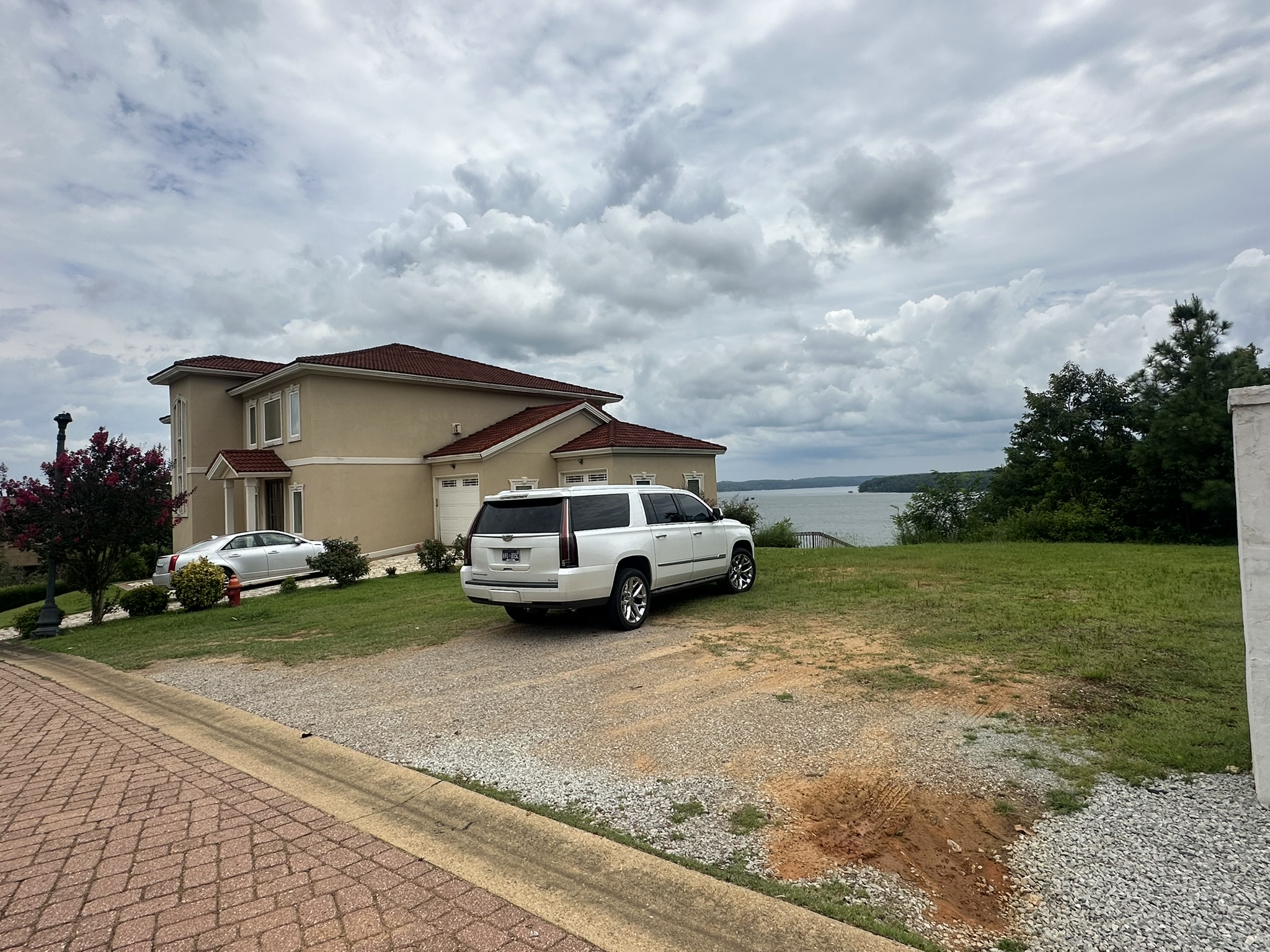 WATERFRONT POOL HOME 5 BEDS 7 BATHROOMS photo 36